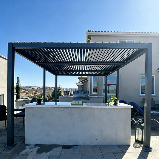Vantira™ Adjustable Aluminum Louvered Pergola