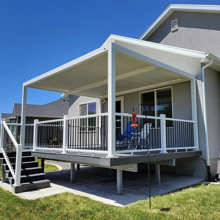 Vantira™ Adjustable Aluminum Louvered Pergola