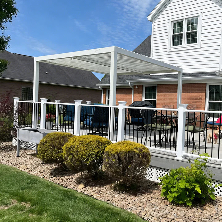 Vantira™ Adjustable Aluminum Louvered Pergola